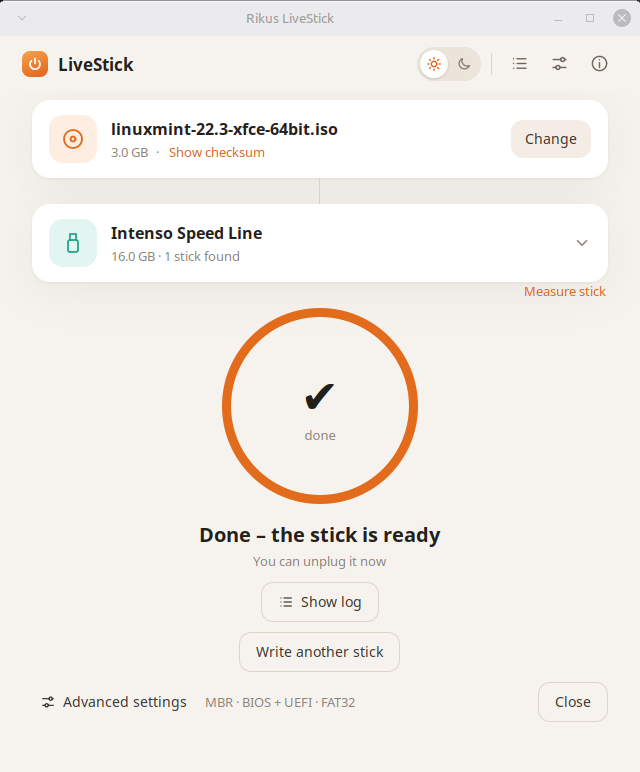 Rikus LiveStick after writing: “Done – the stick is ready”